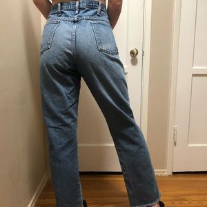 Straight leg jeans!!!